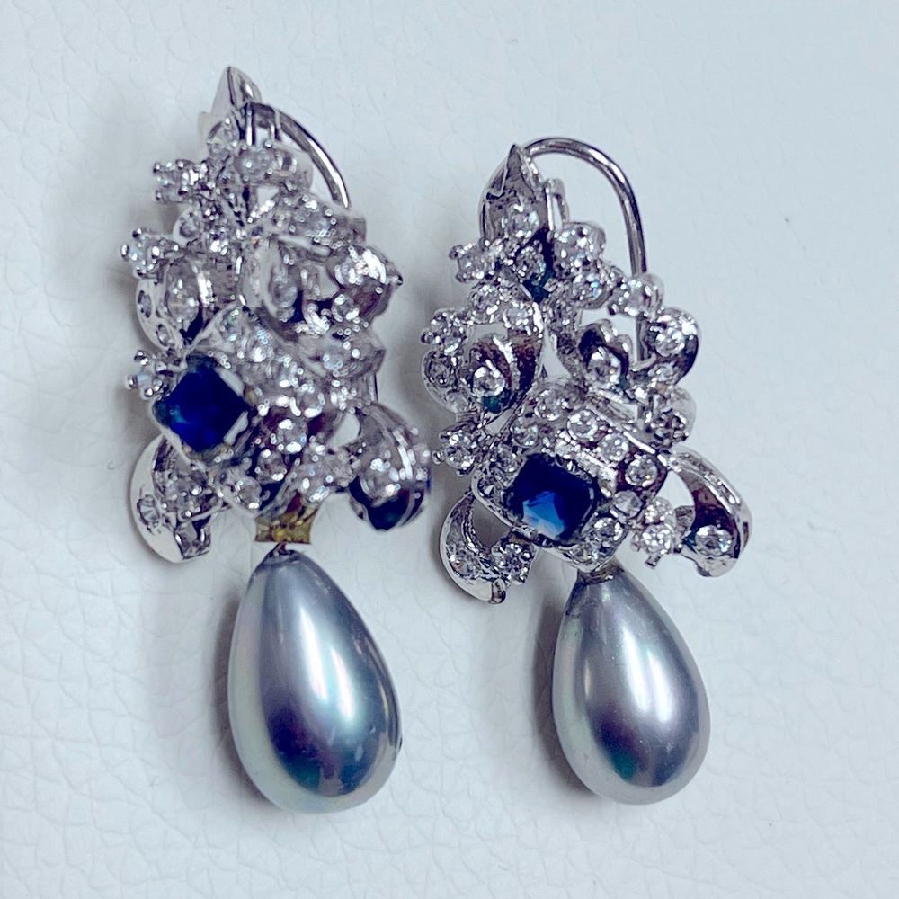 Silver tear drop embellished earrings - Picture 1 of 2